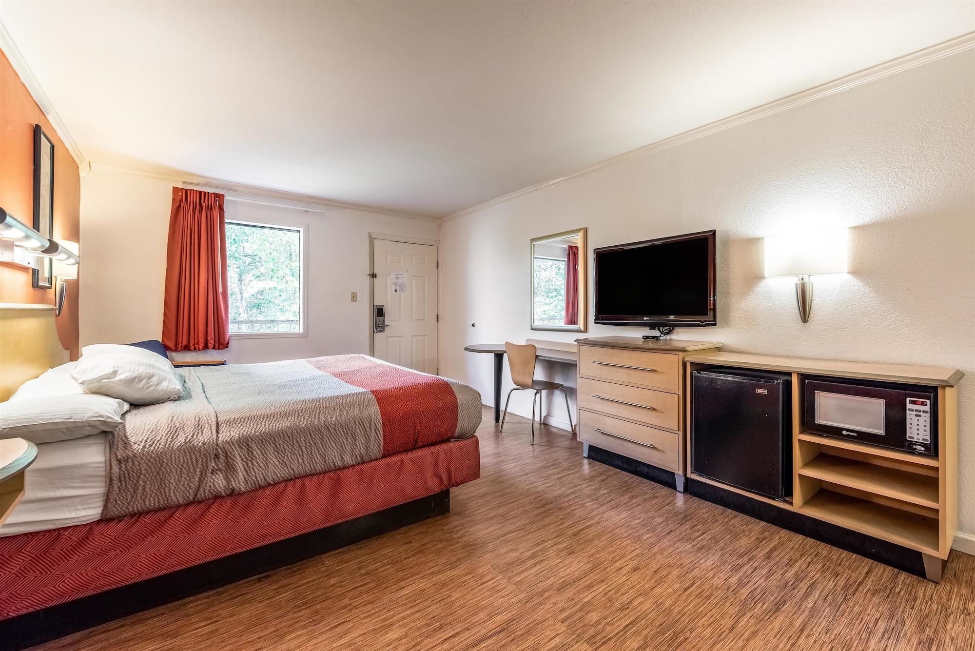 Motel 6-Gatlinburg, Tn - Smoky Mountains Εξωτερικό φωτογραφία