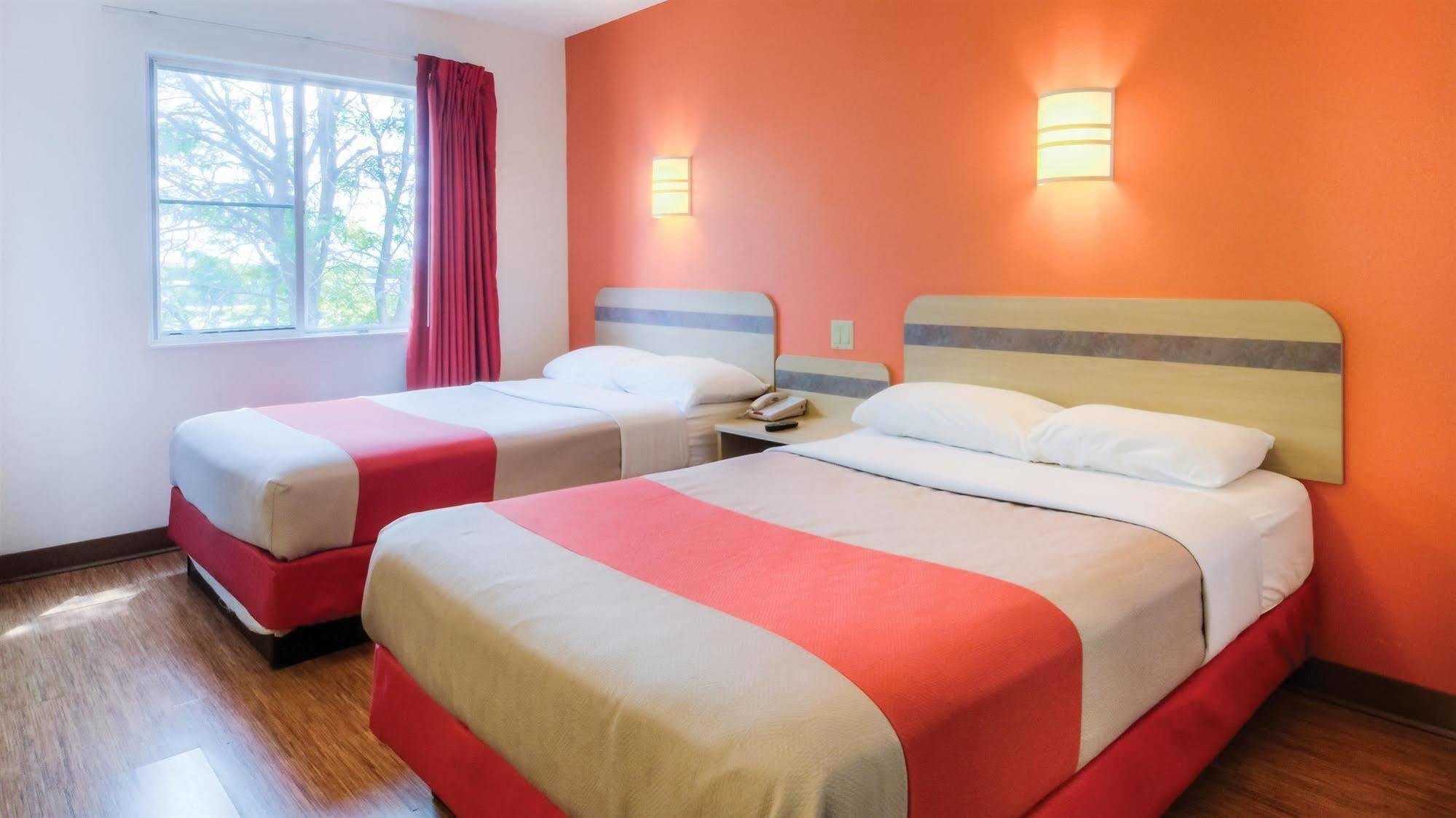 Motel 6-Gatlinburg, Tn - Smoky Mountains Εξωτερικό φωτογραφία